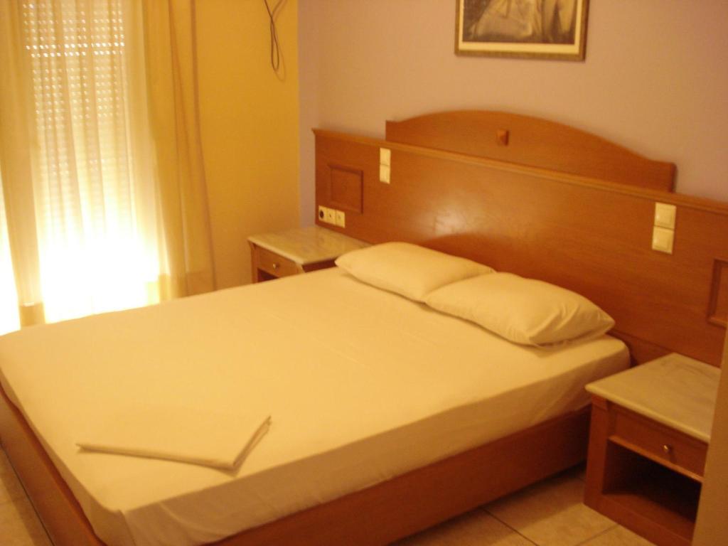 Hotel Cybele Pefki Athens Bilik gambar
